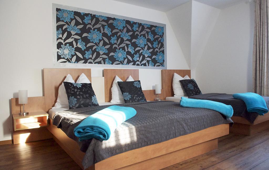 Hotel Vier Löwen Traben-Trarbach Zimmer foto