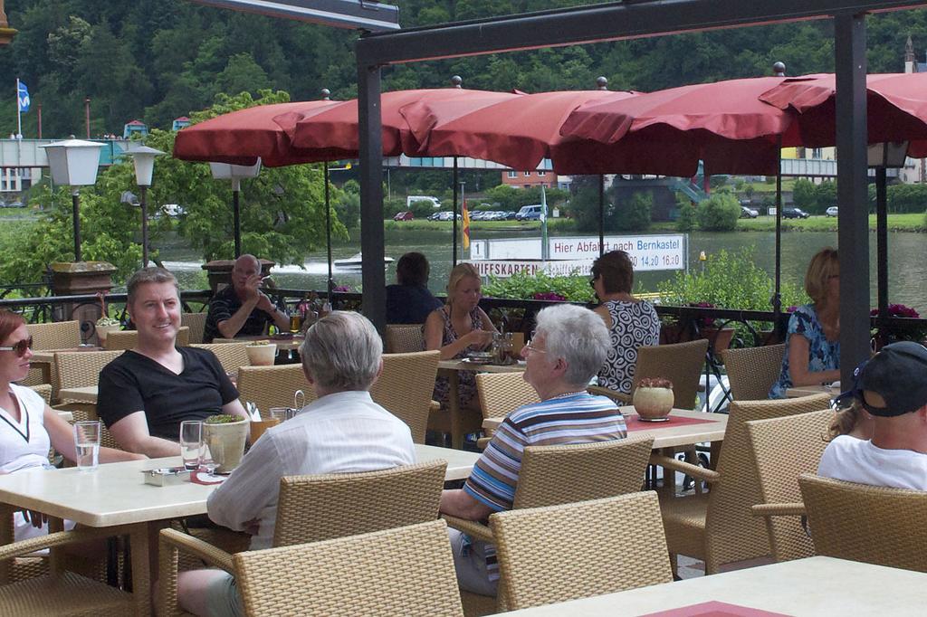 Hotel Vier Löwen Traben-Trarbach Exterior foto